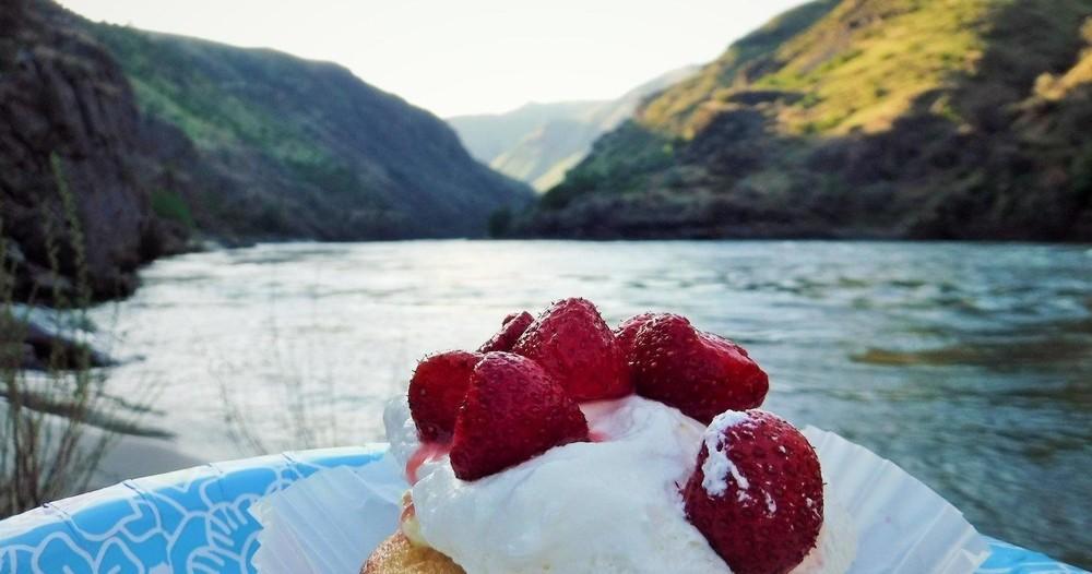 Guided Scenic Jet Boat Dinner Trip | Salmon River | Riggins, Idaho