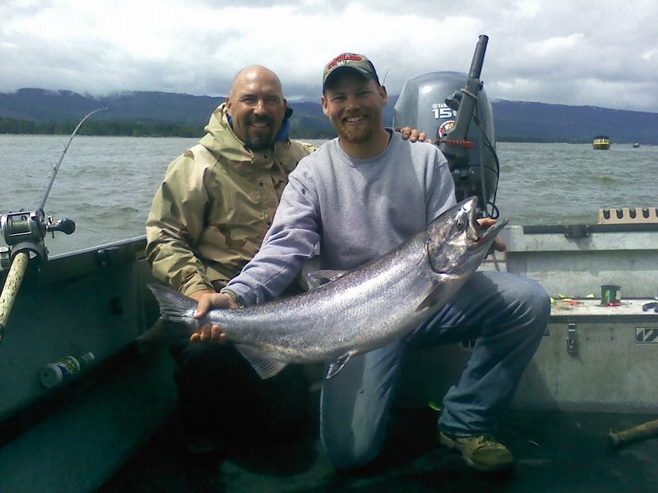 Guided Spring/Summer Chinook Salmon Fishing | 9 Hour Nearshore | Astoria, Oregon