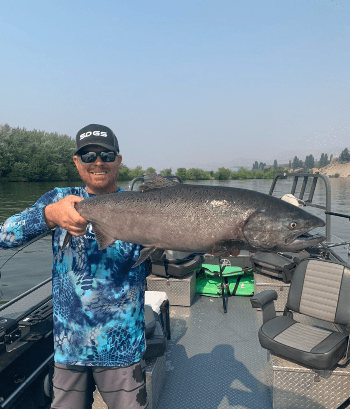 Columbia River Salmon Fishing Guide | Brewster, Washington