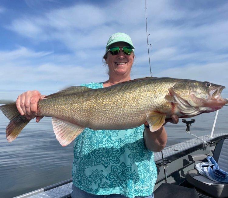 Spring Walleye Fishing Charter | Columbia River | Tri-Cities, Washington