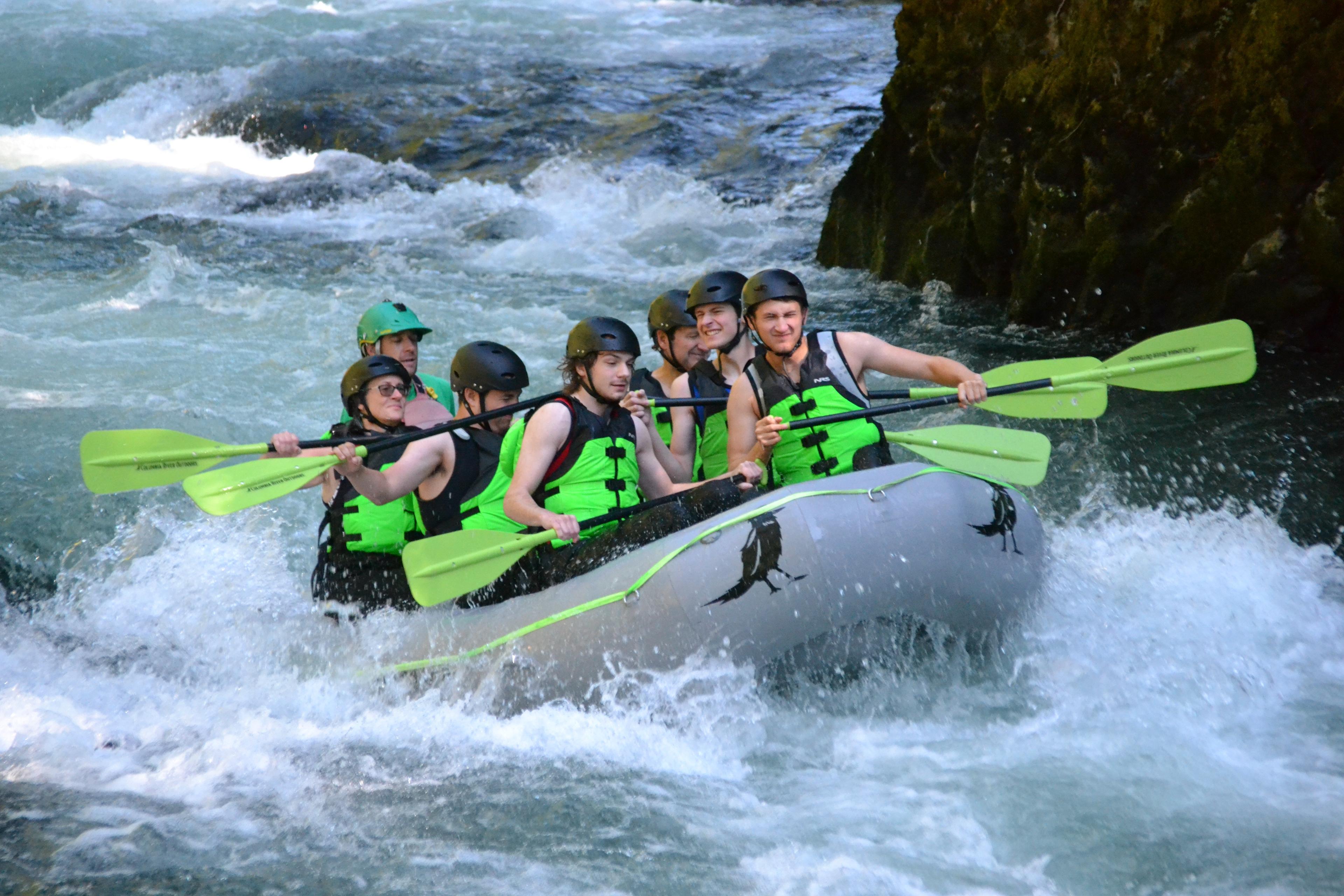 Private Guided Whitewater Rafting Tour | Klickitat River | Portland, Oregon