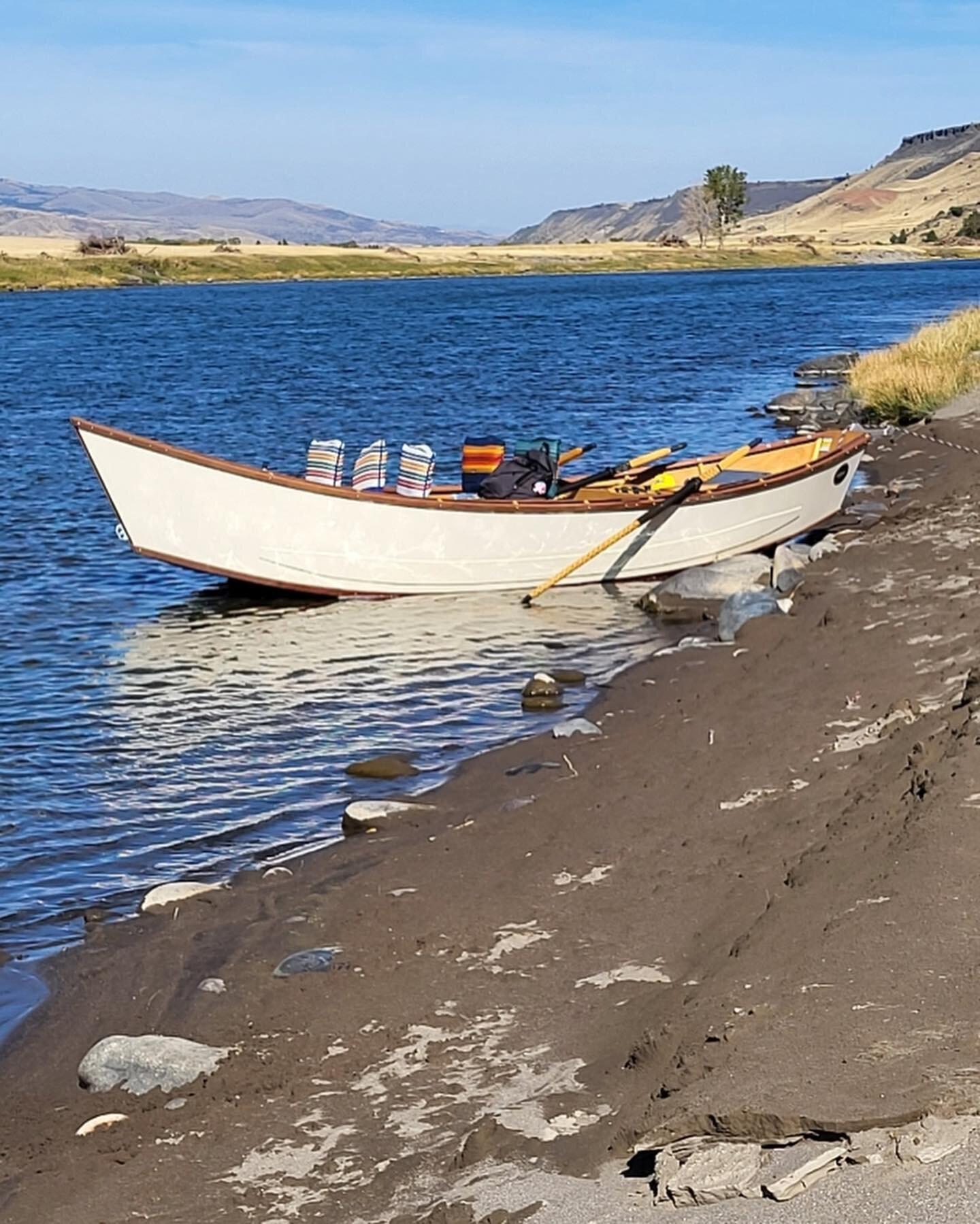 Early AM Scenic Float | Yellowstone River | Montana Classic Boat Tours